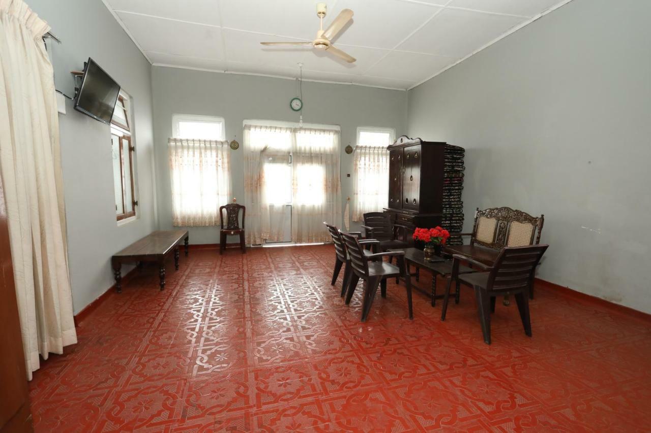 Jaffna Premier Inn Kültér fotó